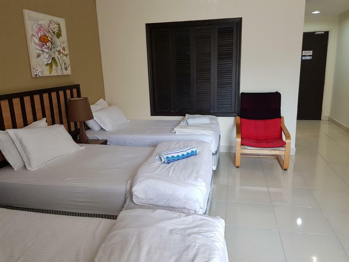 Gold Coast Morib Ain Studio Kampong Tanjong Pechah Luaran gambar
